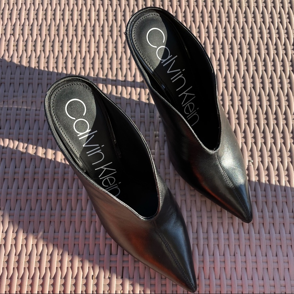Calvin Klein heels - Picture 2 of 4